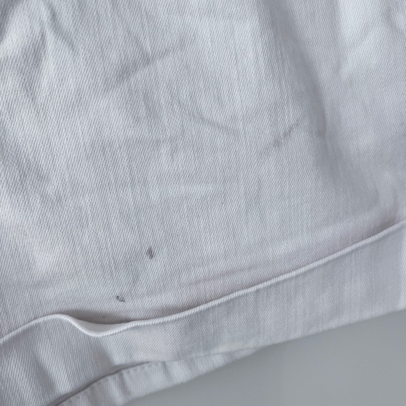 Express High Waist Ivory/White Shorts with Chic Tie Belt - Picture 3 of 10